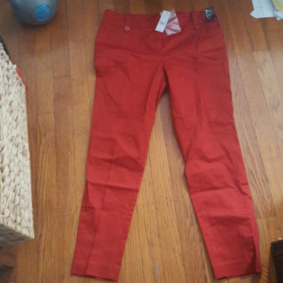 NEW YORK &COMPANY PART - Picture 1 of 4